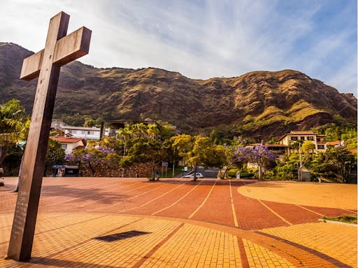 Últimas notícias da Praça do Papa em BH - MG