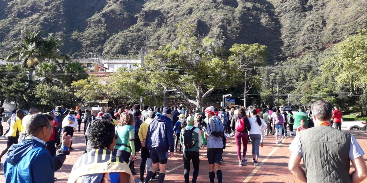 Grupo de corredores faz novo movimento em defesa à Serra do Curral, em BH. Mais uma manifestação em defesa da Serra do Curral, um dos...