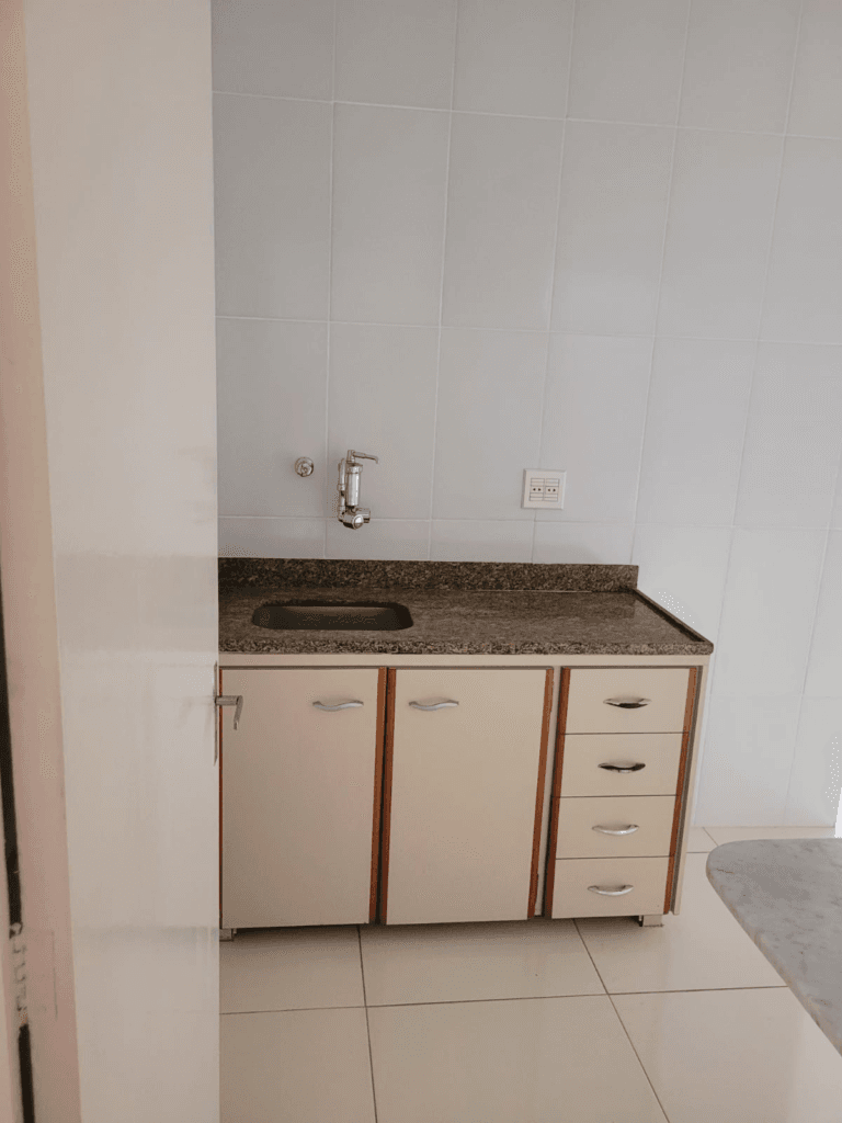 Lindo Apartamento à venda no bairro Heliópolis! Ótimo Preço!